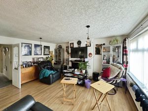 Lounge- click for photo gallery